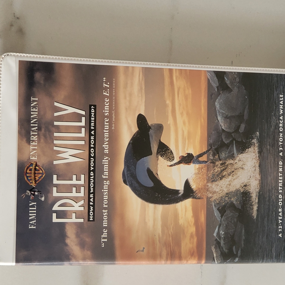 Free Willy DVD